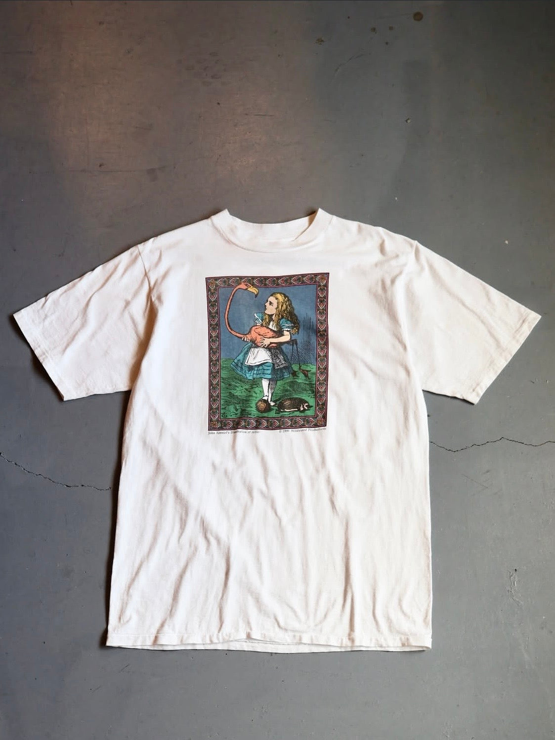 90s ALICE IN WONDERLAND Tシャツ